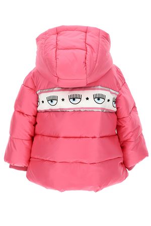 Piumino con cappuccio maxi logomania CHIARA FERRAGNI | 53010000400095